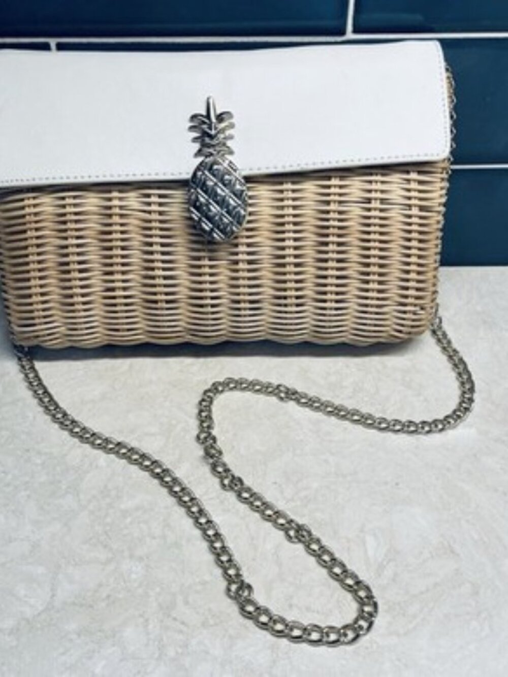 Talbots Pineapple Rattan Wicker Crossbody Bag White Leather Clutch Chain Purse